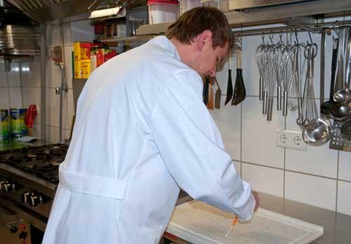 Lumitester PD-30 tijdens gebruik in de keuken