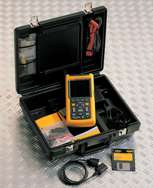 Complete levering van de ScopeMeter ® FLUKE 120 Serie
